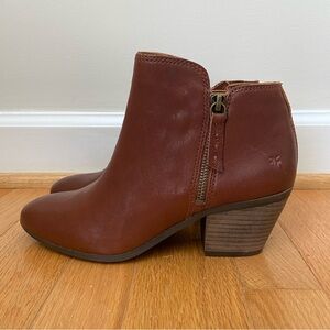 FRYE Judith Double Zip Leather Ankle Boots Womens 7 Brown Western Festival Boho